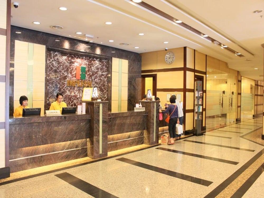 皇宫大酒店 米里 外观 照片